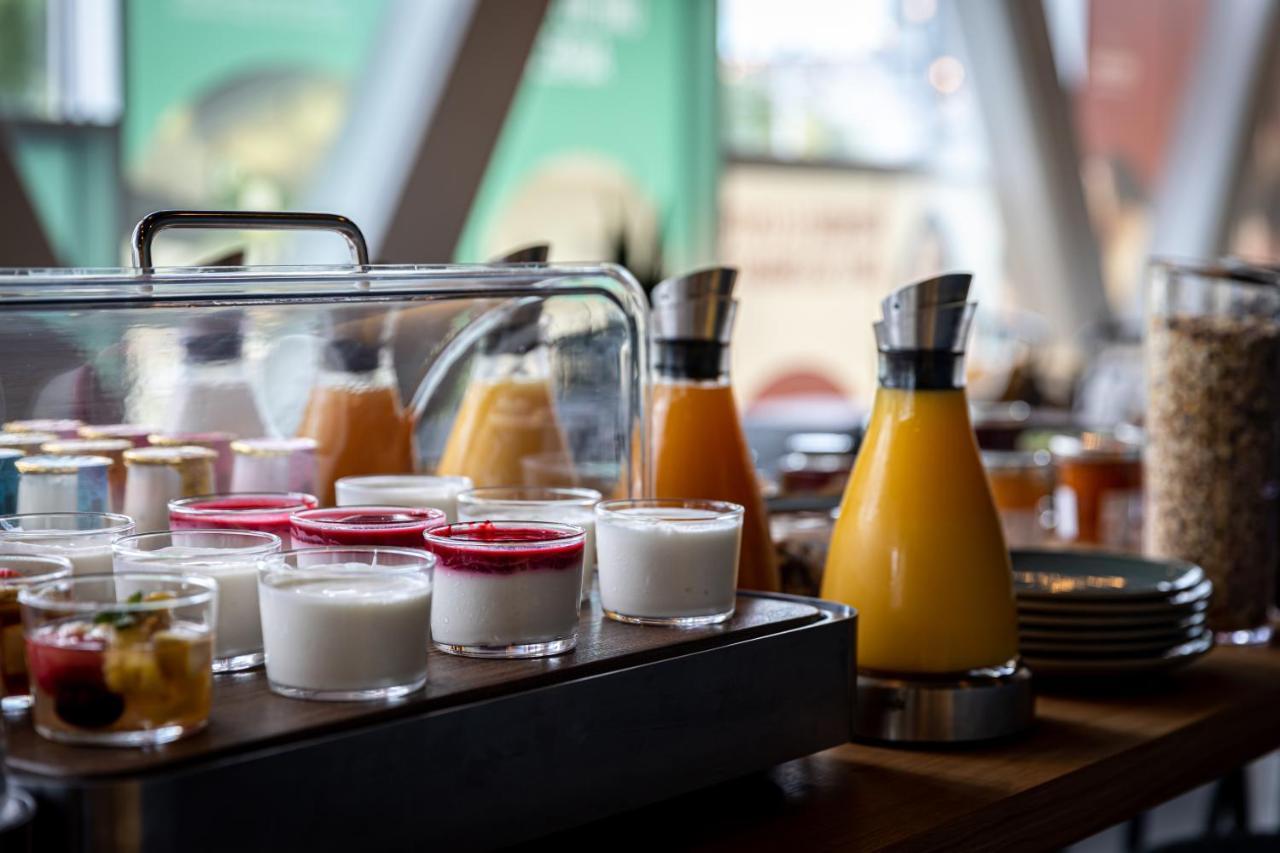Best Western M-Treize Paris Asnieres エクステリア 写真